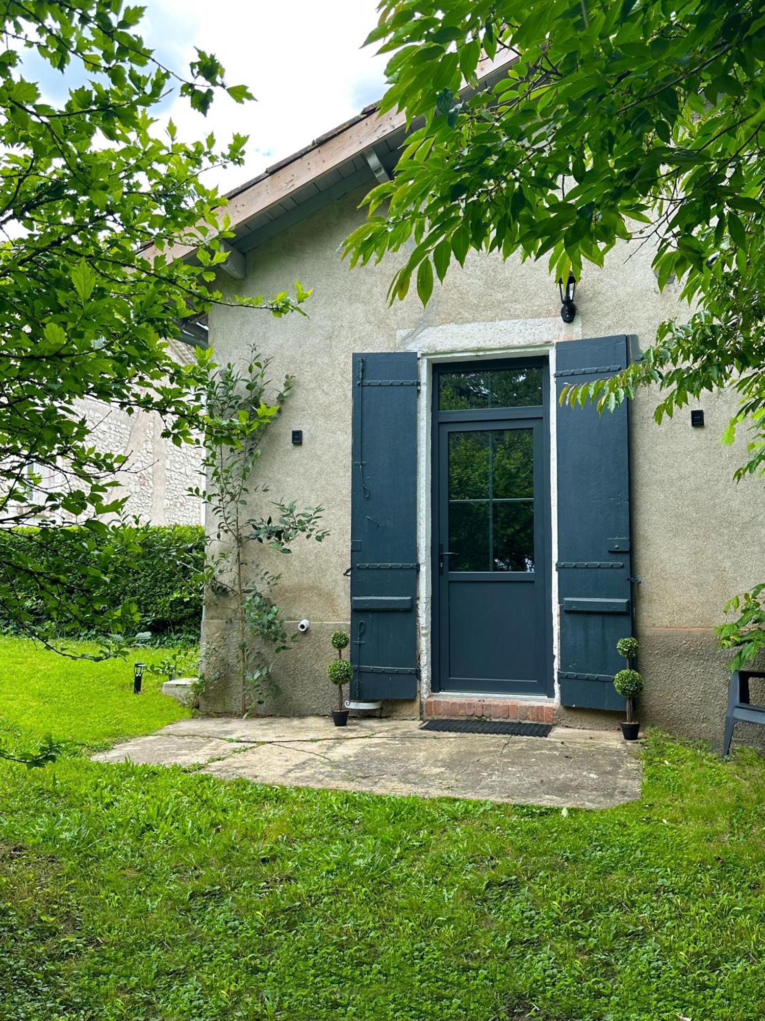 La Maison De Romance D'Hauterive 洛特河畔的维伦纽夫 外观 照片